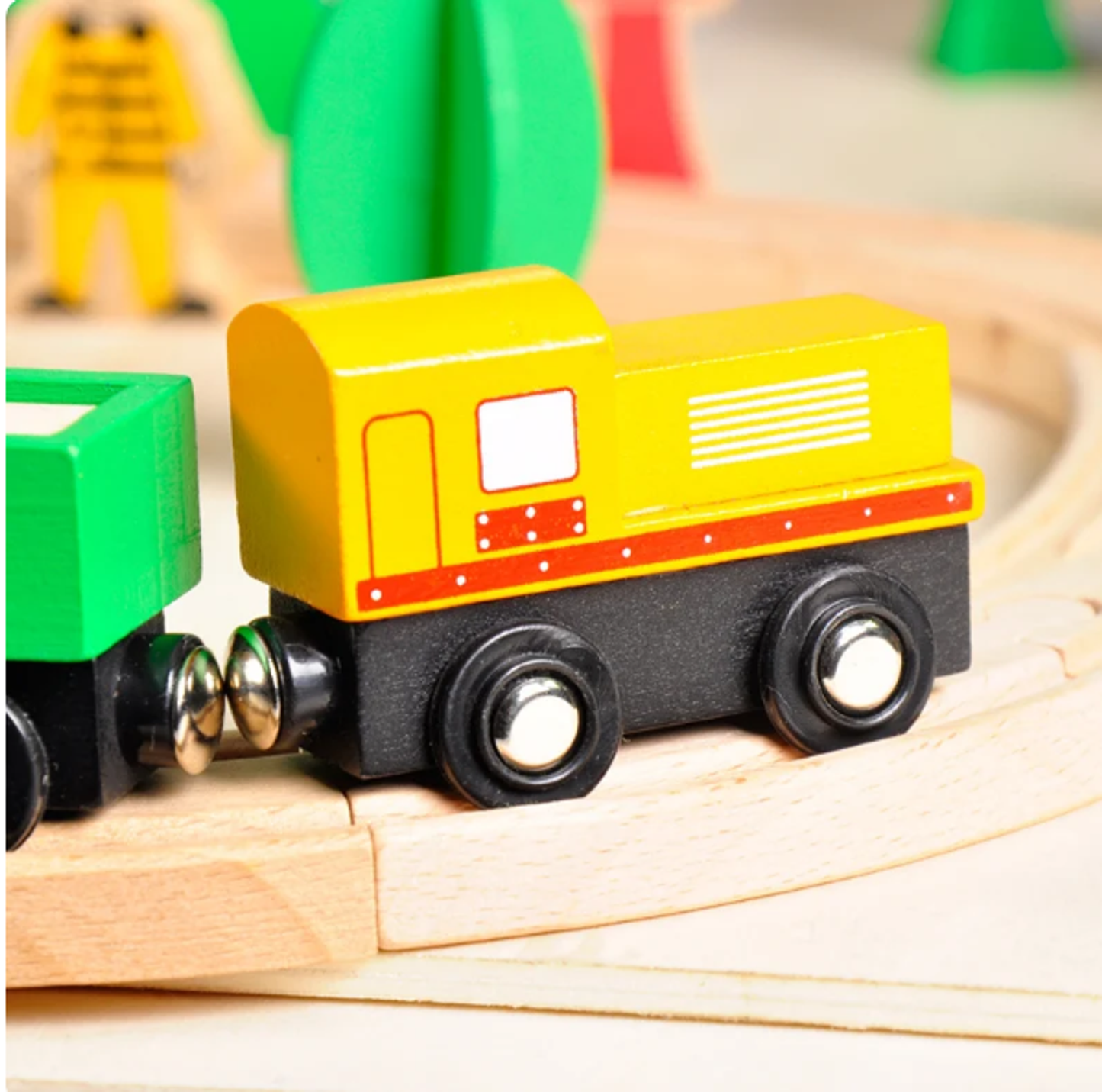 80pcs Construction Train Set